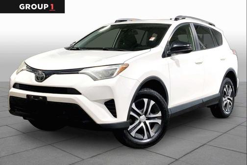 Super White 2017 Toyota RAV4 LE