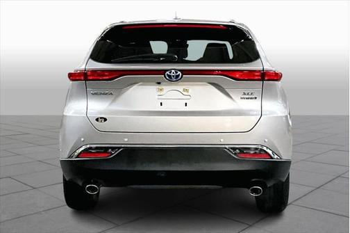 2022 Toyota Venza XLE