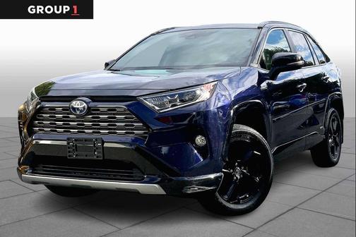 2020 Toyota RAV4 Hybrid SE