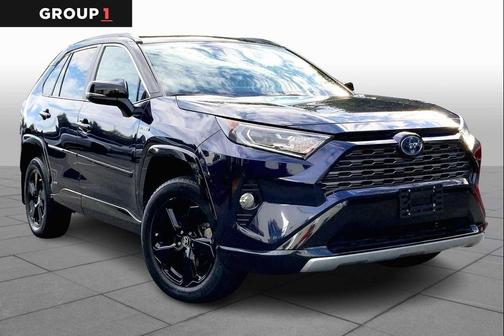 2020 Toyota RAV4 Hybrid SE