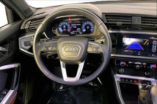 2022 Audi Q3 45 S line Premium