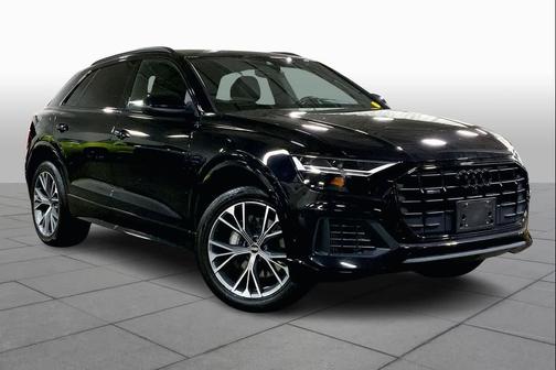 2021 Audi Q8 55 Premium
