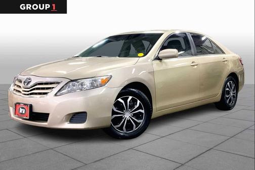 2010 Toyota Camry LE