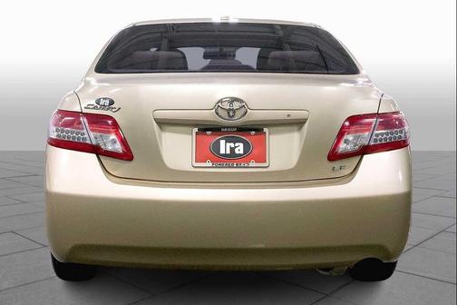 2010 Toyota Camry LE