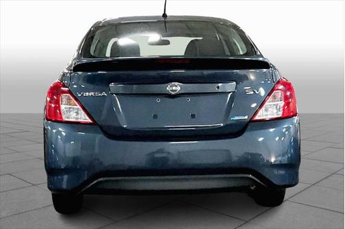 2016 Nissan Versa 1.6 SV