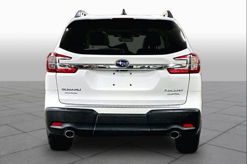 Crystal White Pearl 2023 Subaru Ascent Limited 7-Passenger