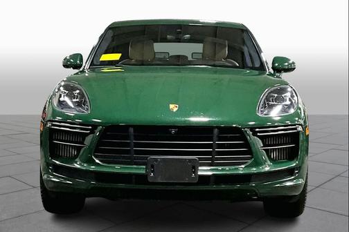 Mamba Green Metallic 2020 Porsche Macan Macan Turbo