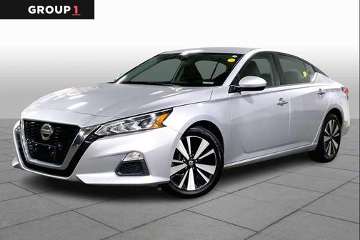 2022 Nissan Altima 2.5 SV