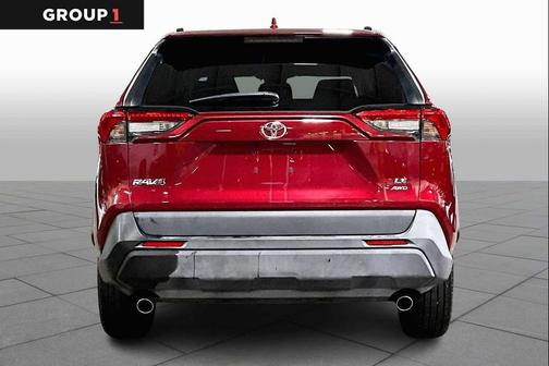 Ruby Flare Pearl 2021 Toyota RAV4 LE