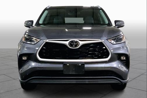 2025 Toyota Highlander Hybrid XLE