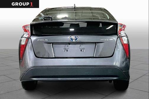 2016 Toyota Prius Three