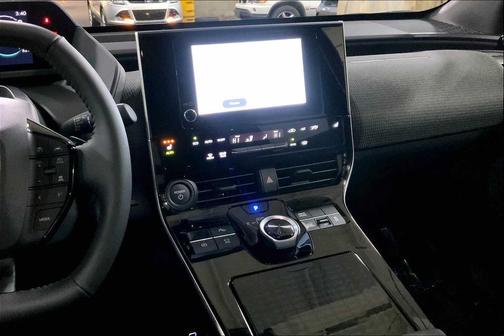 2025 Subaru Solterra Premium