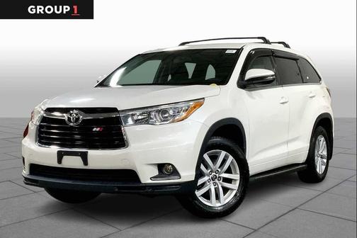 2016 Toyota Highlander LE