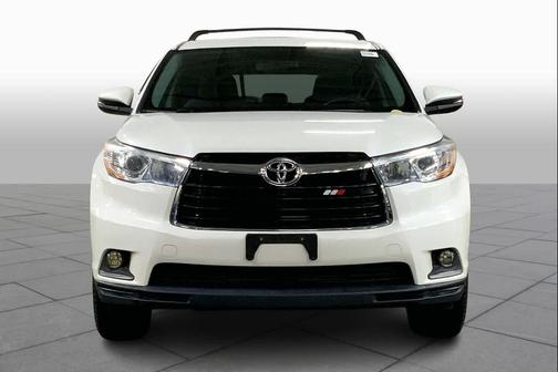 2016 Toyota Highlander LE