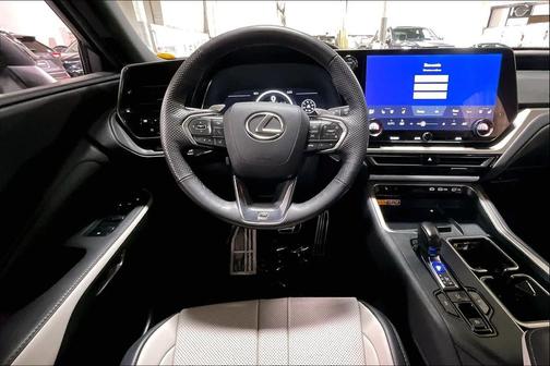2024 Lexus TX 500h F SPORT Premium