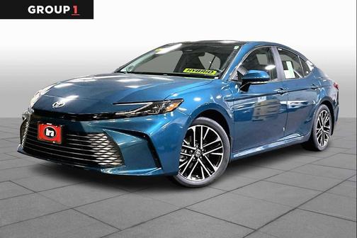 2025 Toyota Camry XLE