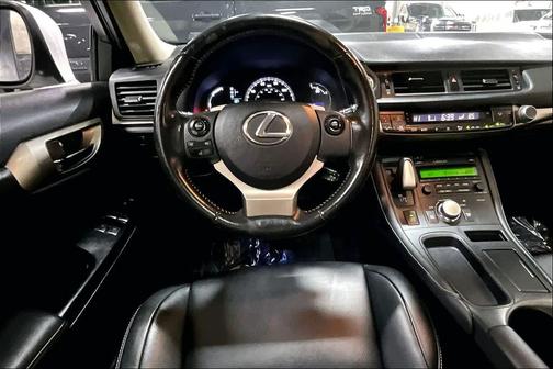 2014 Lexus CT 200h Hybrid