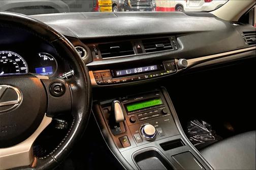 2014 Lexus CT 200h Hybrid