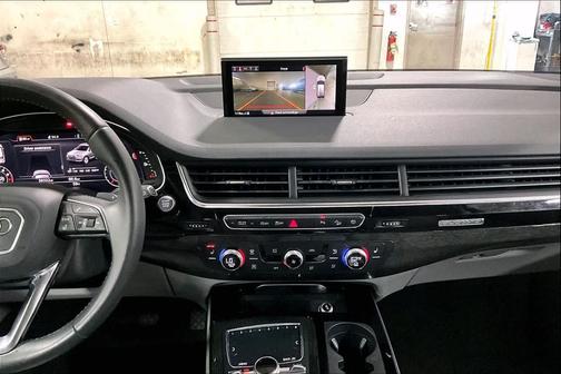 Orca Black Metallic 2019 Audi Q7 55 Premium Plus