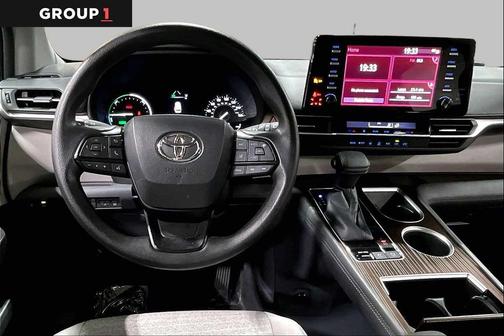 Cypress 2023 Toyota Sienna LE