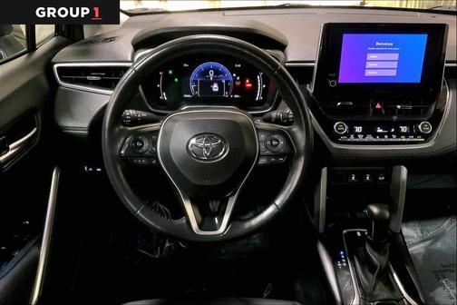 2024 Toyota Corolla Cross XLE