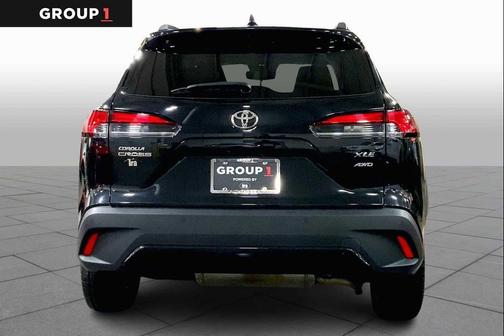 2024 Toyota Corolla Cross XLE