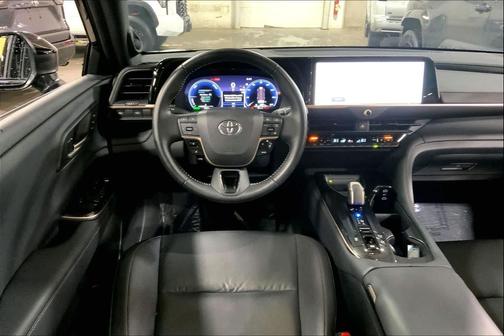 2025 Toyota Crown Limited