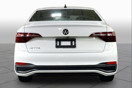 Pure White 2023 Volkswagen Jetta 1.5T Sport