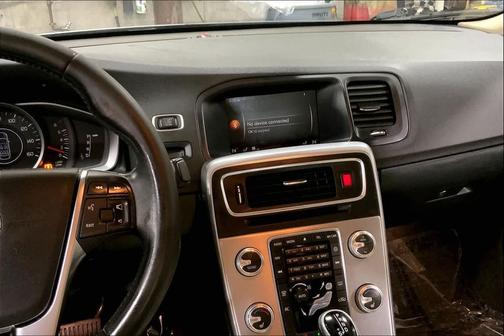 2018 Volvo S60 T5 Dynamic