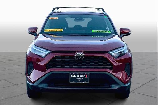 2025 Toyota RAV4 Hybrid XLE