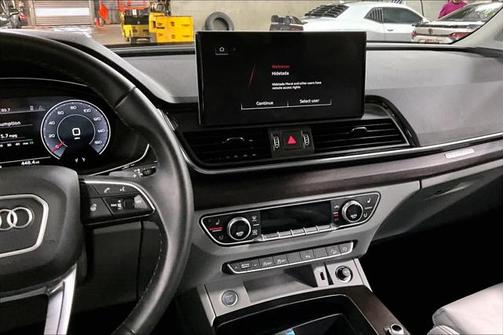 2021 Audi Q5 45 Premium Plus