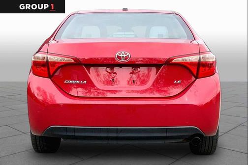 Barcelona Red Metallic 2018 Toyota Corolla LE