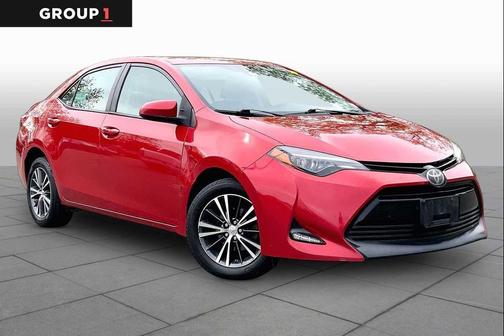 Barcelona Red Metallic 2018 Toyota Corolla LE