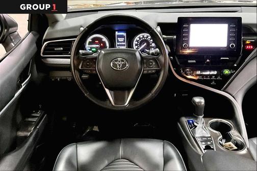 2024 Toyota Camry Hybrid SE