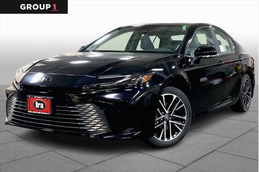 2025 Toyota Camry XLE