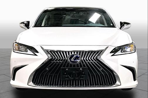 Eminent White Pearl 2020 Lexus ES 300h Luxury