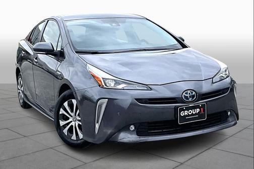 2022 Toyota Prius XLE