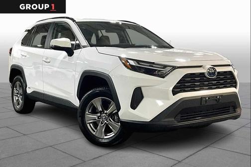 2024 Toyota RAV4 Hybrid XLE