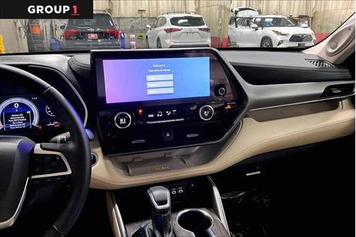2024 Toyota Highlander Hybrid Limited