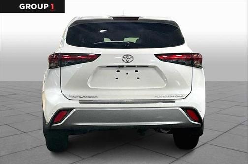 2021 Toyota Highlander Platinum