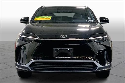 2025 Toyota bZ4X XLE