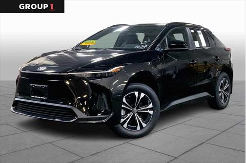 2025 Toyota bZ4X XLE