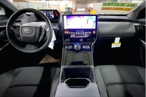 2025 Toyota bZ4X XLE