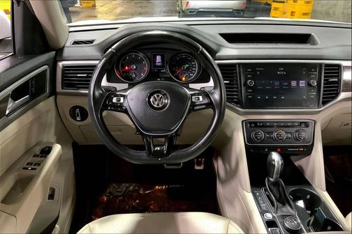 2019 Volkswagen Atlas 3.6L SE w/Technology