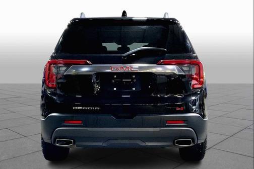 2023 GMC Acadia AWD AT4