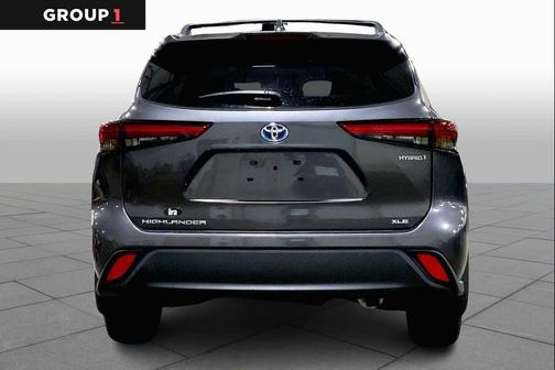 2023 Toyota Highlander Hybrid XLE
