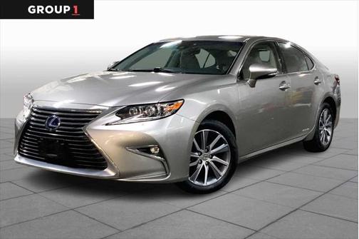 2016 Lexus ES 300h Base
