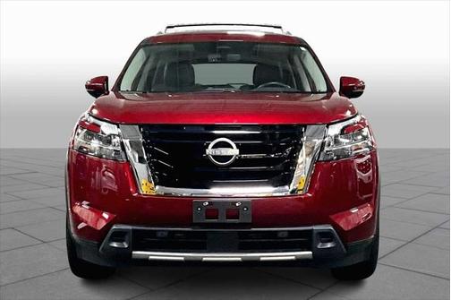 2024 Nissan Pathfinder SL 4WD
