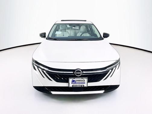 Aspen White Tricoat 2026 Nissan Sentra SL