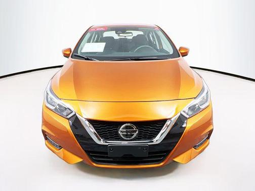 2022 Nissan Versa 1.6 SV